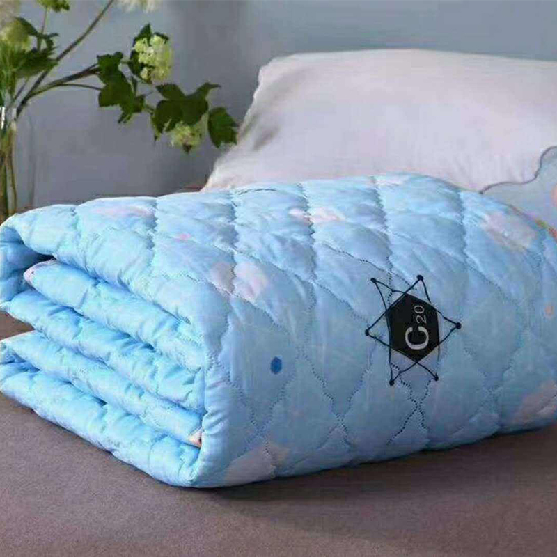 2.4M全自動(dòng)夏涼被成型一體機(jī) HD-JM39 2.4M全自動(dòng)夏涼被成型一體機(jī) HD-JM39