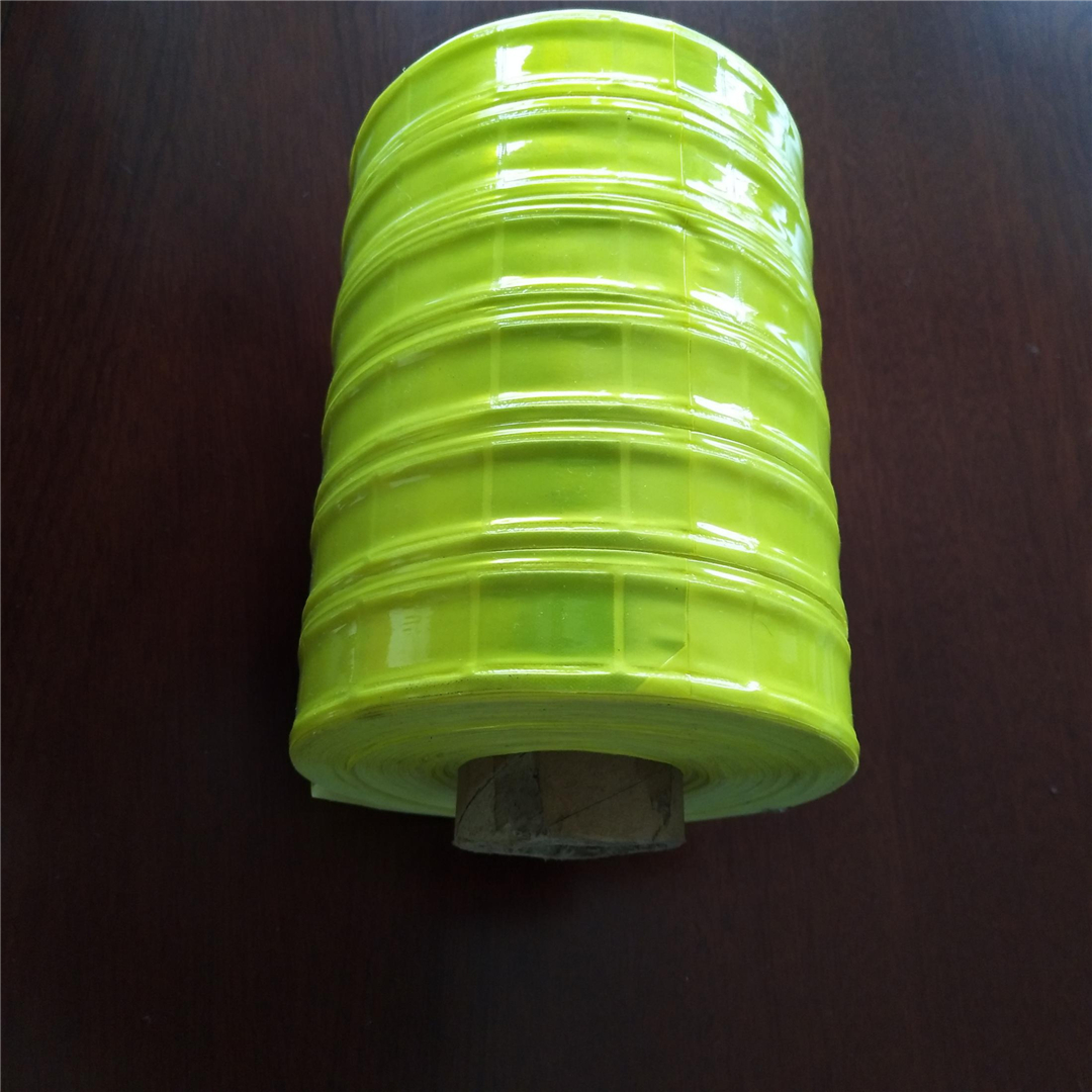 超聲波反光帶復合分條機HD-0645 超聲波反光帶復合分條機HD-0645