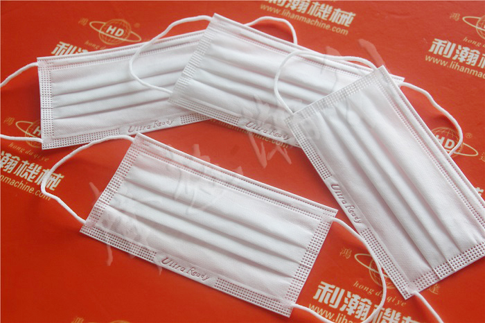 <a href='http://www.m.symn.com.cn/pingmiankouzhaoshebei/295.html' target='1' style='font-size:14px; font-weight:bold; color:#ff0000;'>平面口罩機</a>,平面口罩